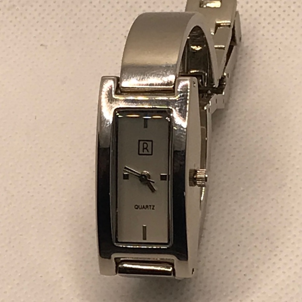 Reitmans Watch - never worn! - Picture 2 of 14
